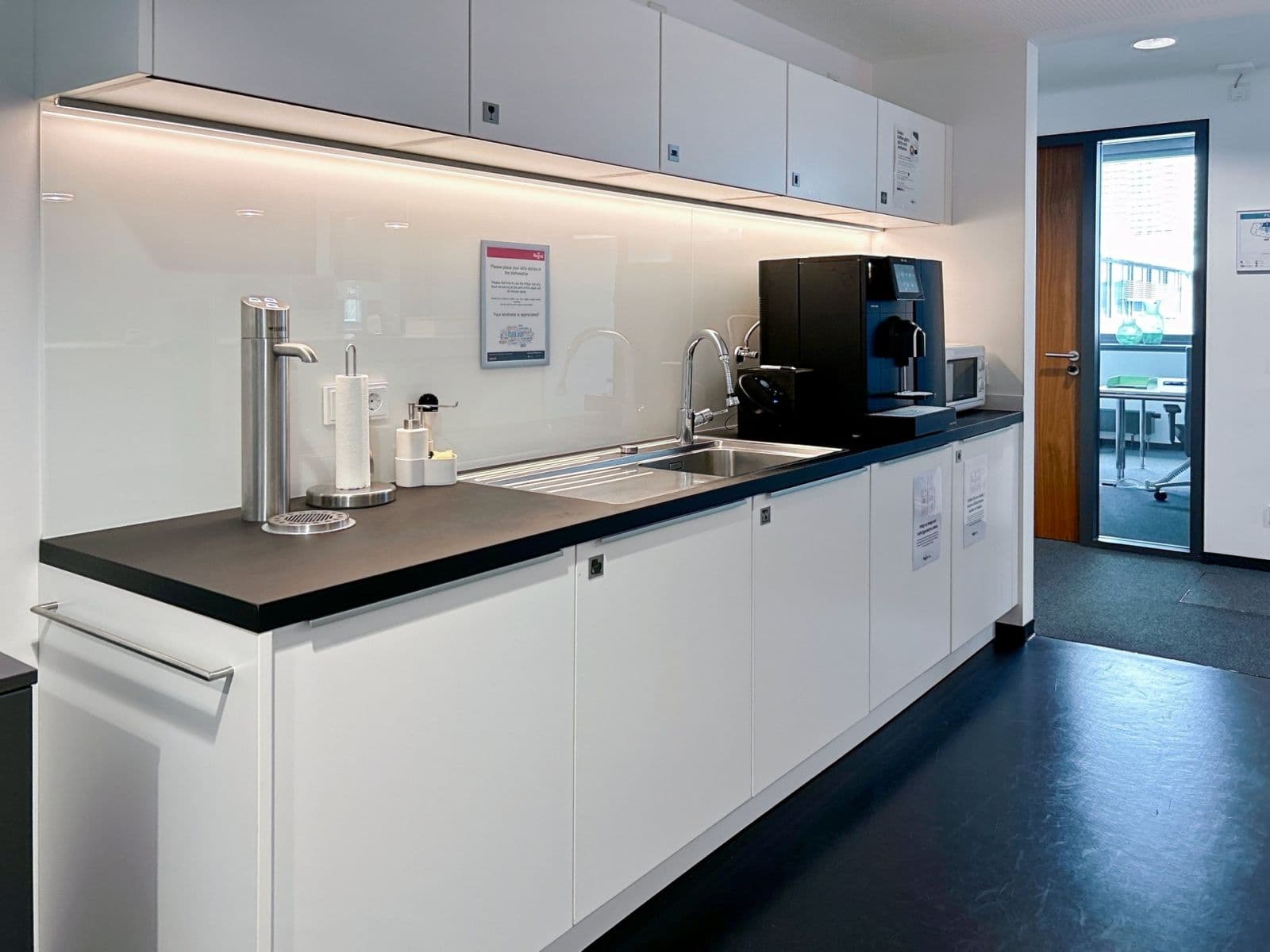 Prenájom kancelárie 1.662 m², Fritz-Schaeffer-Straße 1, Bonn, Severné Porýnie - Westfálsko Prenájom kancelárie 1.662 m², Fritz-Schaeffer-Straße 1, Bonn, Severné Porýnie - Westfálsko