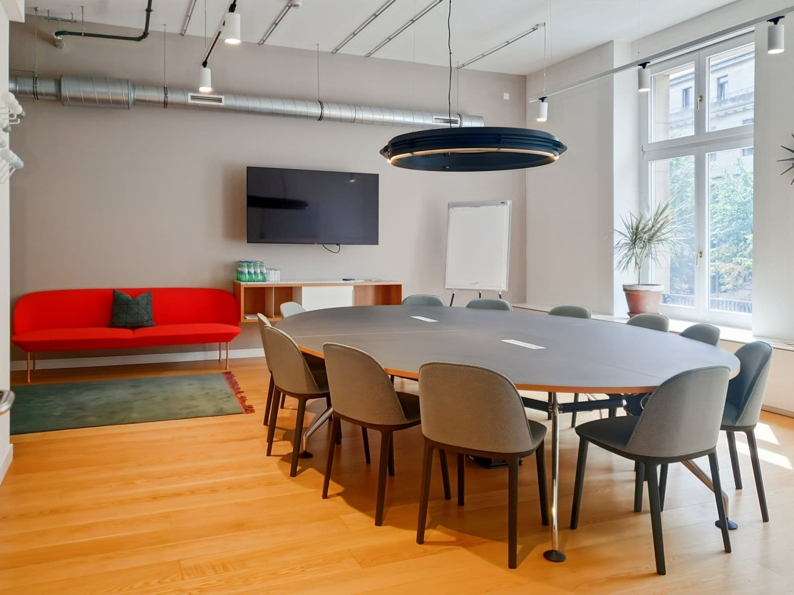 Prenájom kancelárie 4.204 m², Jaegerstraße 54, Berlin, Berlín Prenájom kancelárie 4.204 m², Jaegerstraße 54, Berlin, Berlín