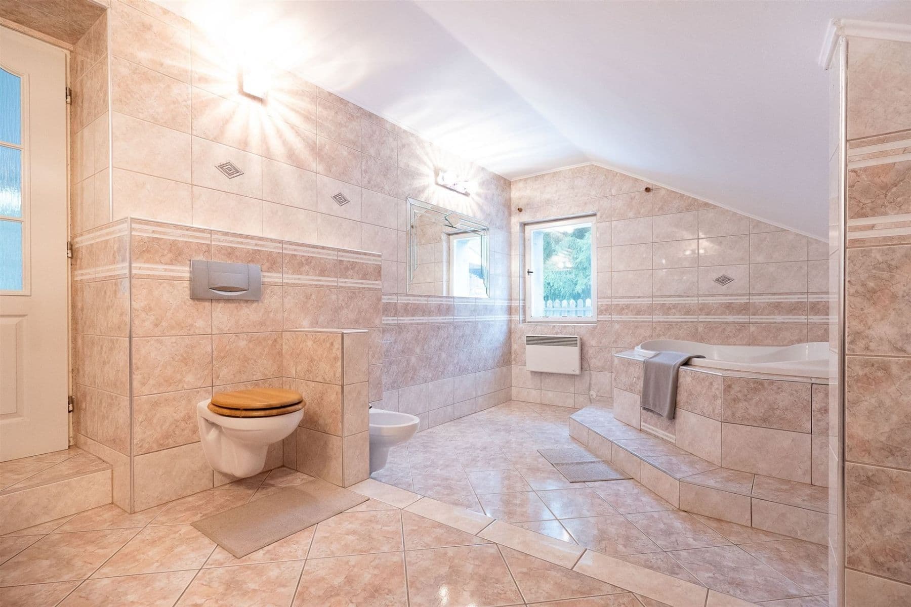 Predaj domu 365 m², pozemek 1.400 m², Merklín, Karlovarský kraj Predaj domu 365 m², pozemek 1.400 m², Merklín, Karlovarský kraj