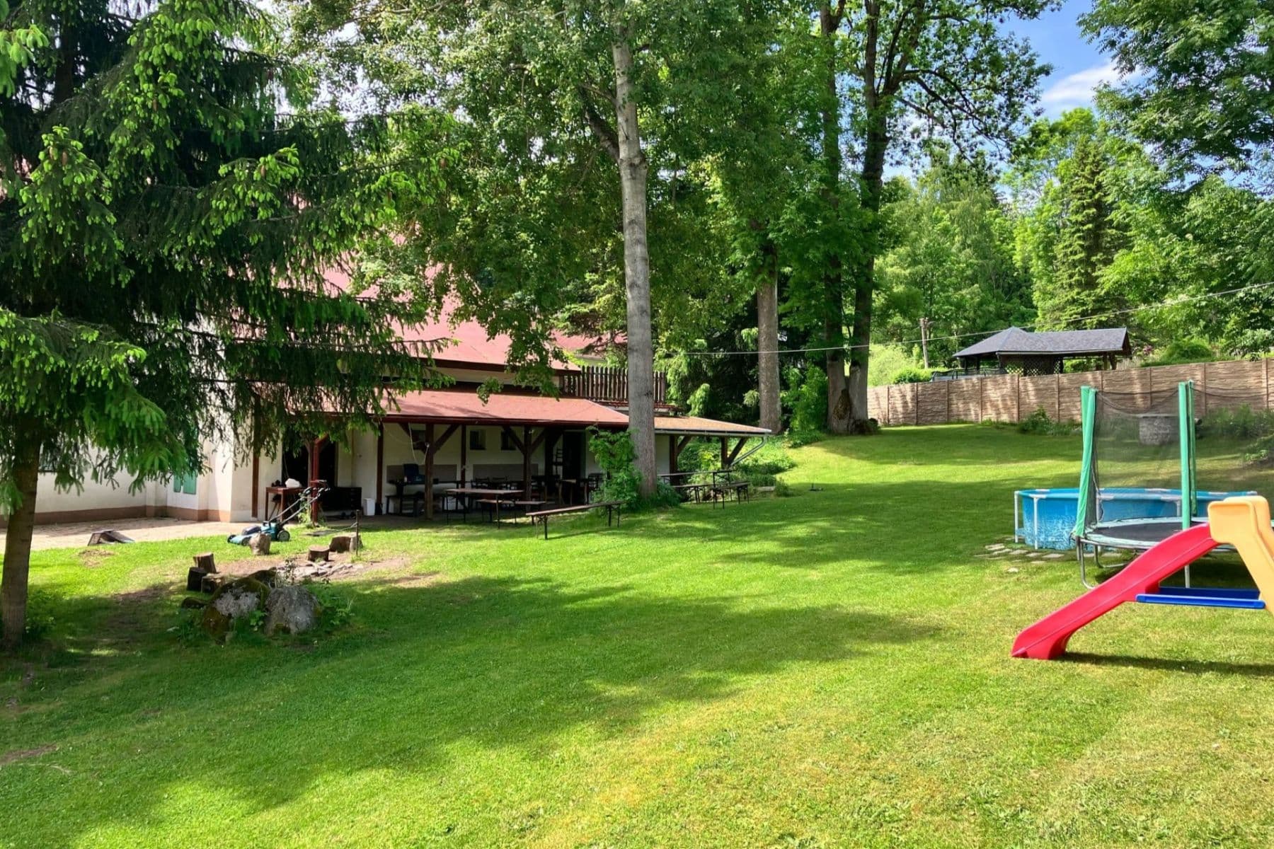 Predaj domu 365 m², pozemek 1.400 m², Merklín, Karlovarský kraj Predaj domu 365 m², pozemek 1.400 m², Merklín, Karlovarský kraj