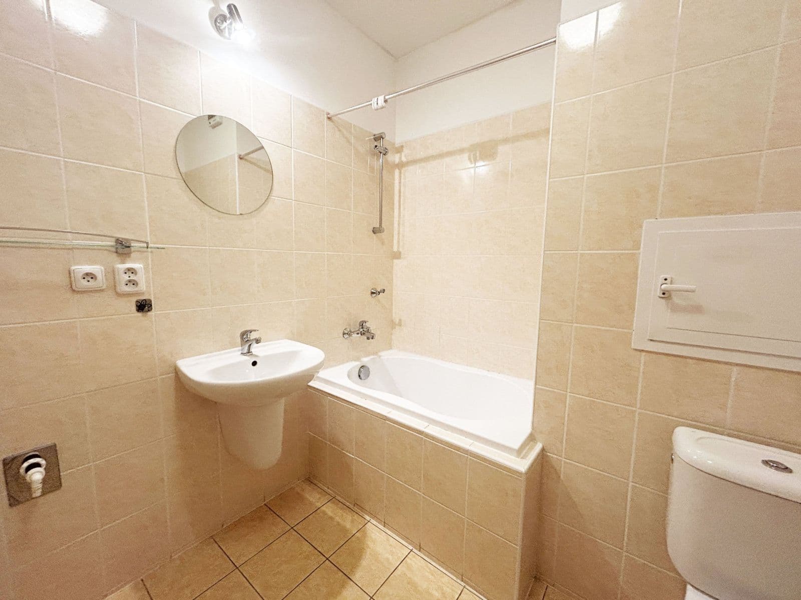 Prenájom bytu 1-izbový 38 m², Wiedermannova, Praha, Praha Prenájom bytu 1-izbový 38 m², Wiedermannova, Praha, Praha