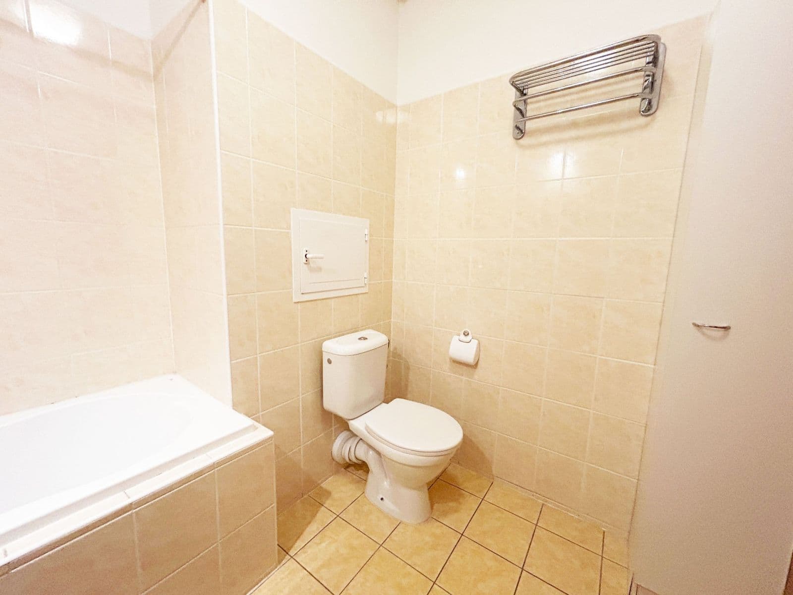 Prenájom bytu 1-izbový 38 m², Wiedermannova, Praha, Praha Prenájom bytu 1-izbový 38 m², Wiedermannova, Praha, Praha