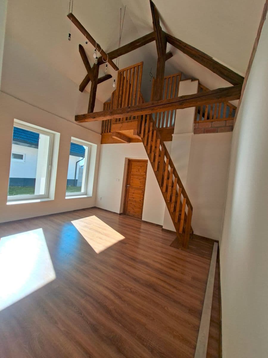 Predaj domu 108 m², pozemek 362 m², Šoporňa, Trnavský kraj Predaj domu 108 m², pozemek 362 m², Šoporňa, Trnavský kraj