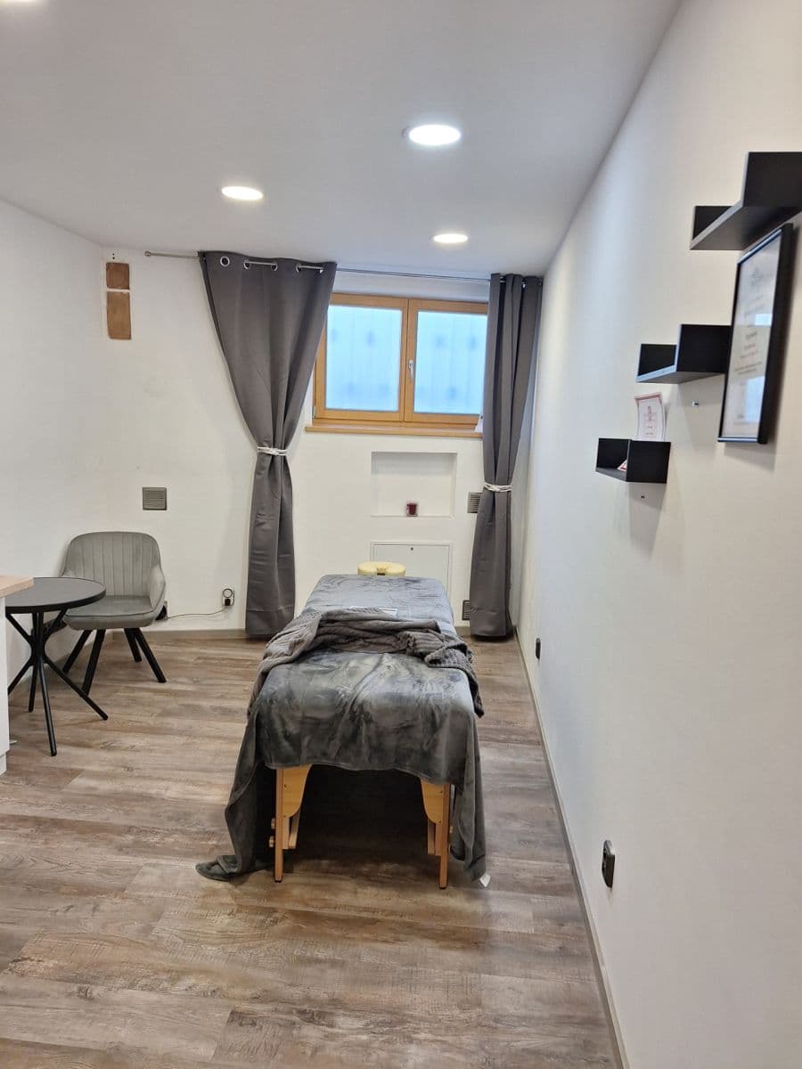 Predaj kancelárie 24 m², Tolstého, Jihlava, Kraj Vysočina Predaj kancelárie 24 m², Tolstého, Jihlava, Kraj Vysočina
