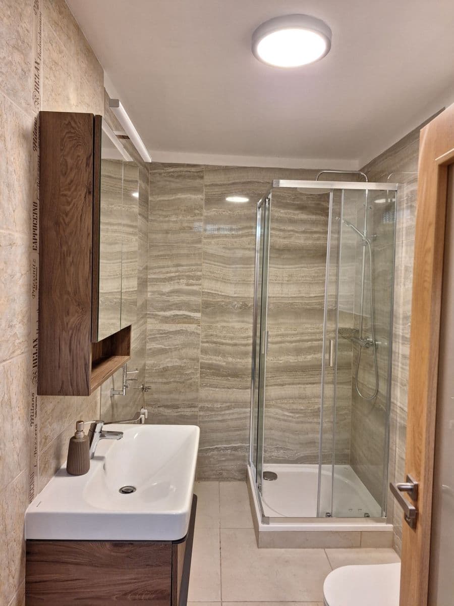 Predaj kancelárie 24 m², Tolstého, Jihlava, Kraj Vysočina Predaj kancelárie 24 m², Tolstého, Jihlava, Kraj Vysočina