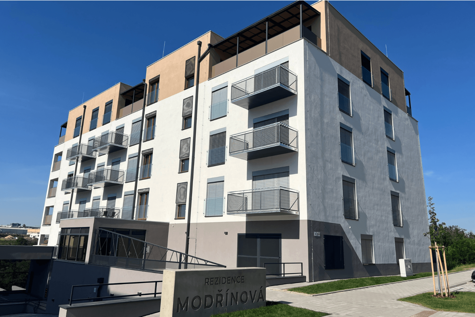 Prenájom bytu 2-izbový 60 m², Modřínová, Třebíč, Kraj Vysočina Prenájom bytu 2-izbový 60 m², Modřínová, Třebíč, Kraj Vysočina