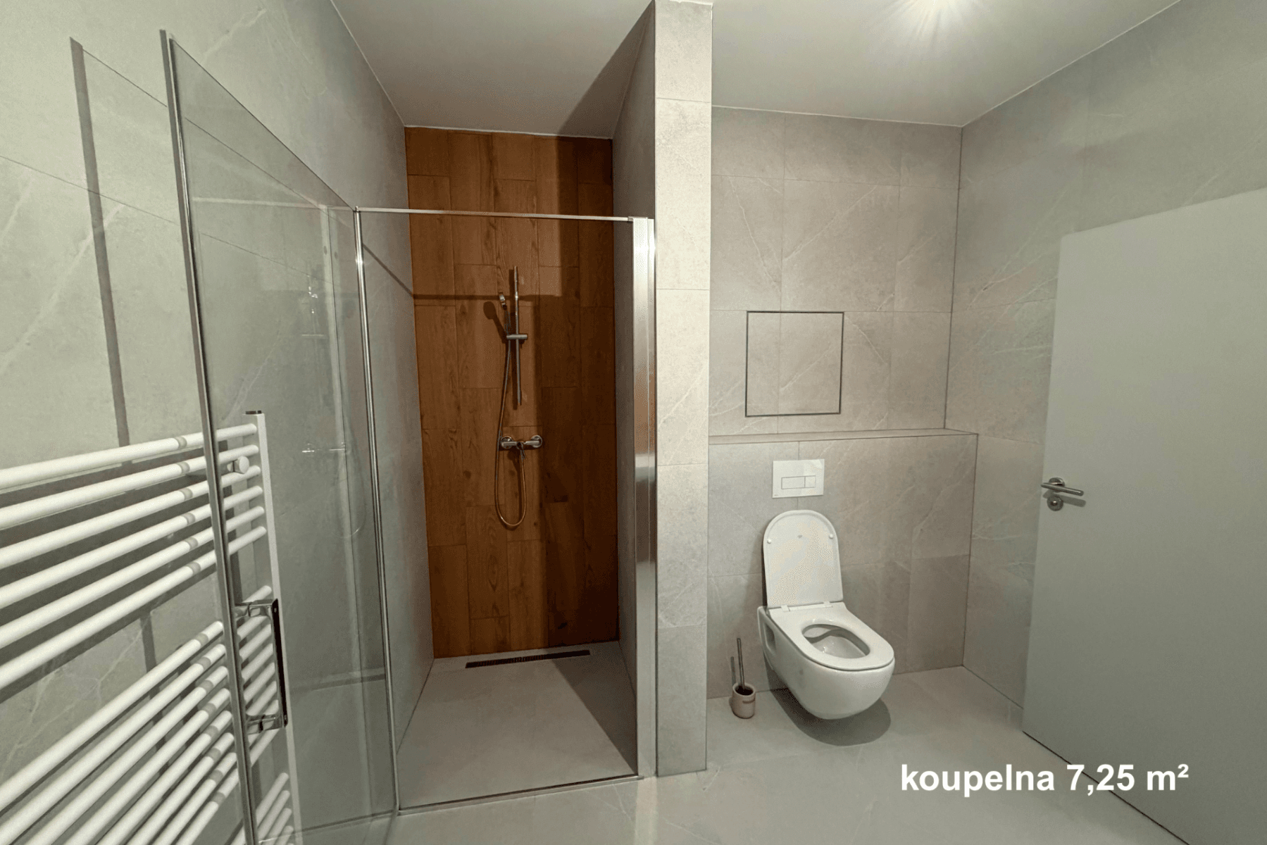 Prenájom bytu 2-izbový 60 m², Modřínová, Třebíč, Kraj Vysočina Prenájom bytu 2-izbový 60 m², Modřínová, Třebíč, Kraj Vysočina