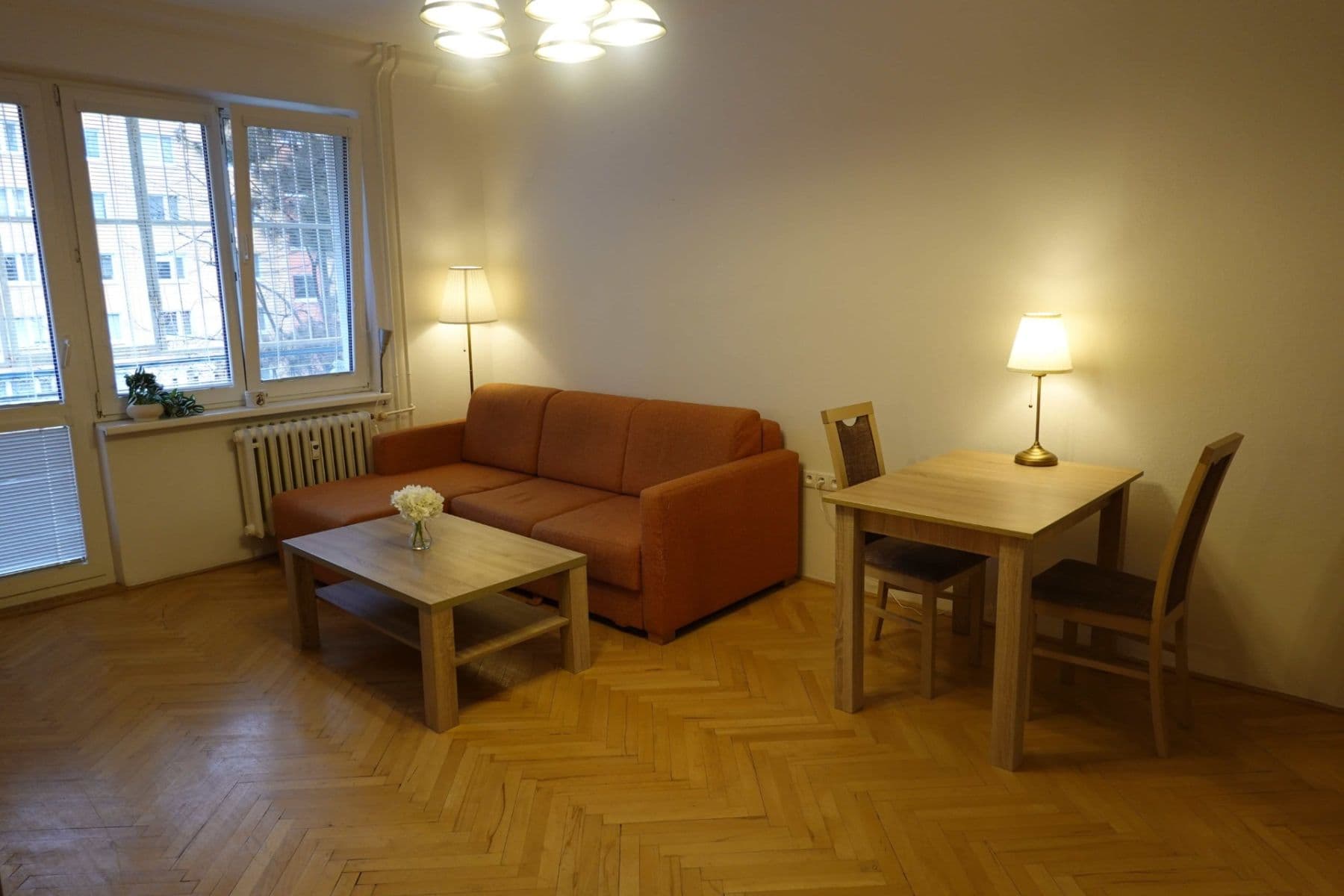 Prenájom bytu 2-izbový 50 m², Astrová, Ružinov, Bratislavský kraj Prenájom bytu 2-izbový 50 m², Astrová, Ružinov, Bratislavský kraj