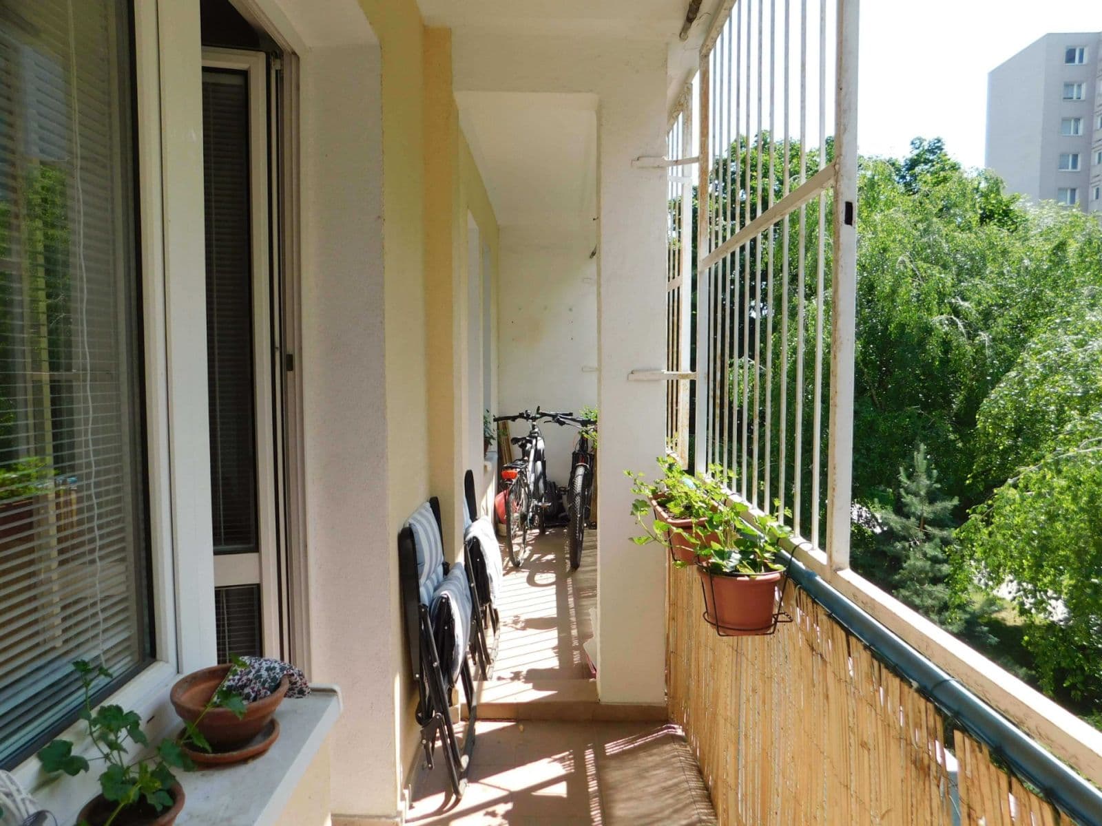 Prenájom bytu 2-izbový 50 m², Astrová, Ružinov, Bratislavský kraj Prenájom bytu 2-izbový 50 m², Astrová, Ružinov, Bratislavský kraj
