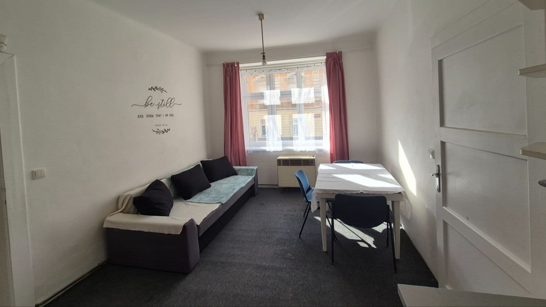 Prenájom bytu 2-izbový 62 m², Na Zlatnici, Praha, Praha Prenájom bytu 2-izbový 62 m², Na Zlatnici, Praha, Praha