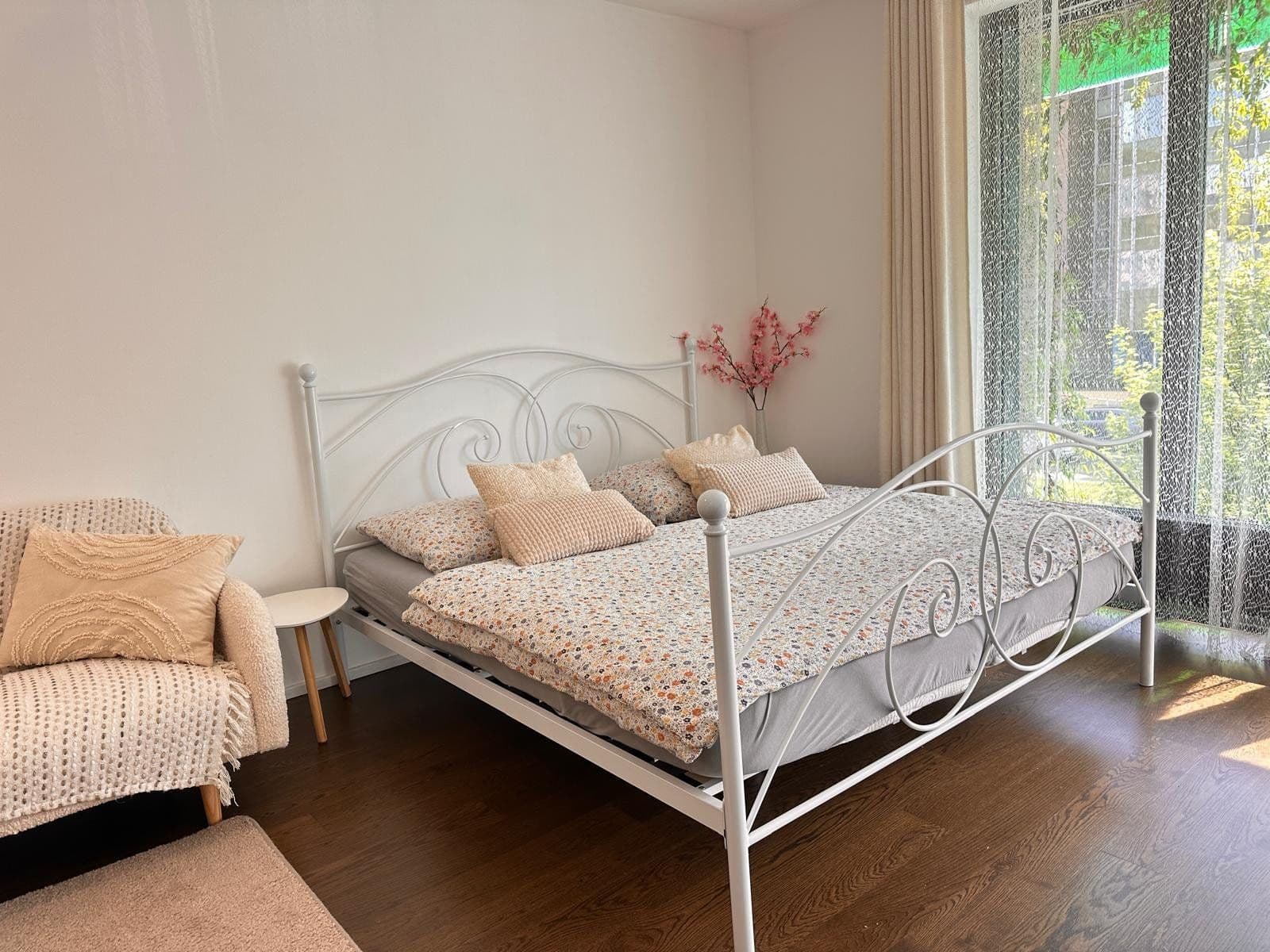 Prenájom bytu 42 m², Archangelská, Praha, Praha Prenájom bytu 42 m², Archangelská, Praha, Praha