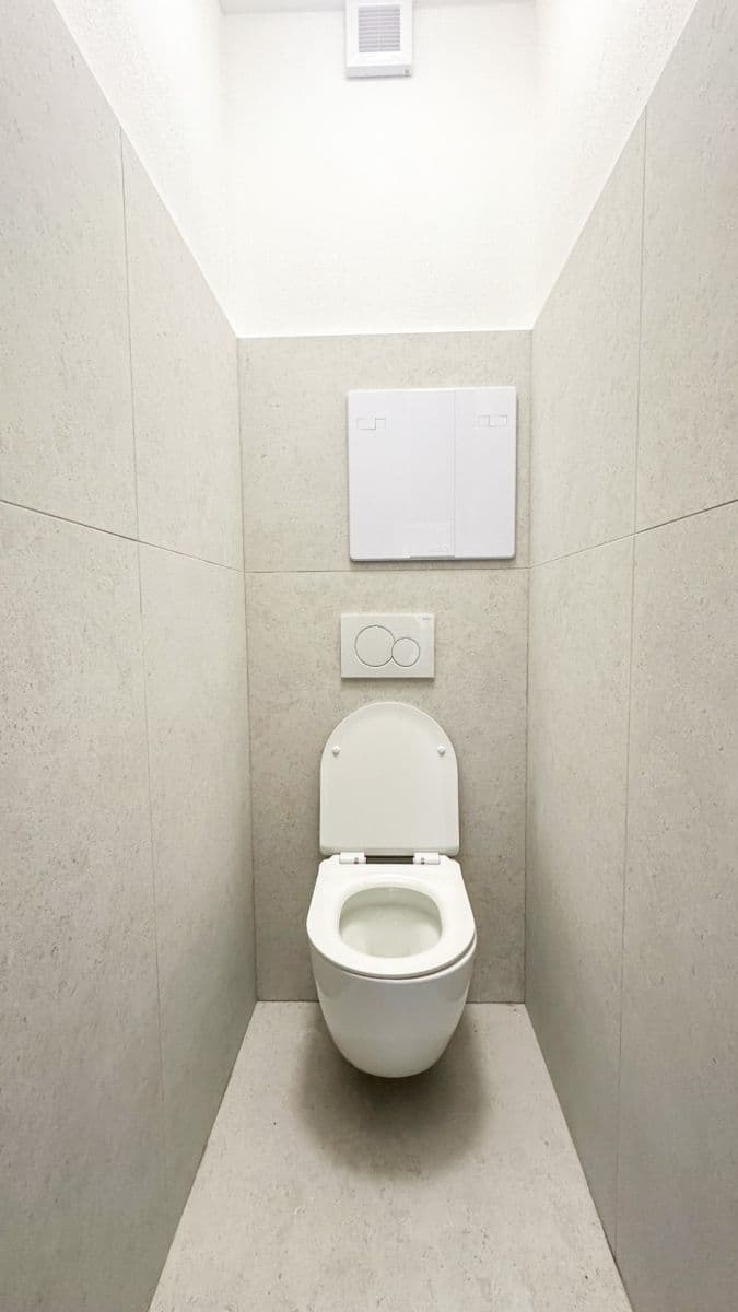 Prenájom bytu 3-izbový 80 m², Stonařov, Kraj Vysočina Prenájom bytu 3-izbový 80 m², Stonařov, Kraj Vysočina