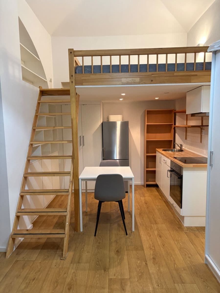 Prenájom bytu 1-izbový 28 m², Na Celné, Praha, Praha Prenájom bytu 1-izbový 28 m², Na Celné, Praha, Praha