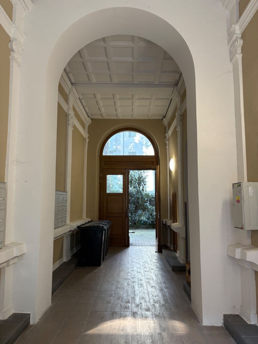 Prenájom bytu 1-izbový 28 m², Na Celné, Praha, Praha Prenájom bytu 1-izbový 28 m², Na Celné, Praha, Praha