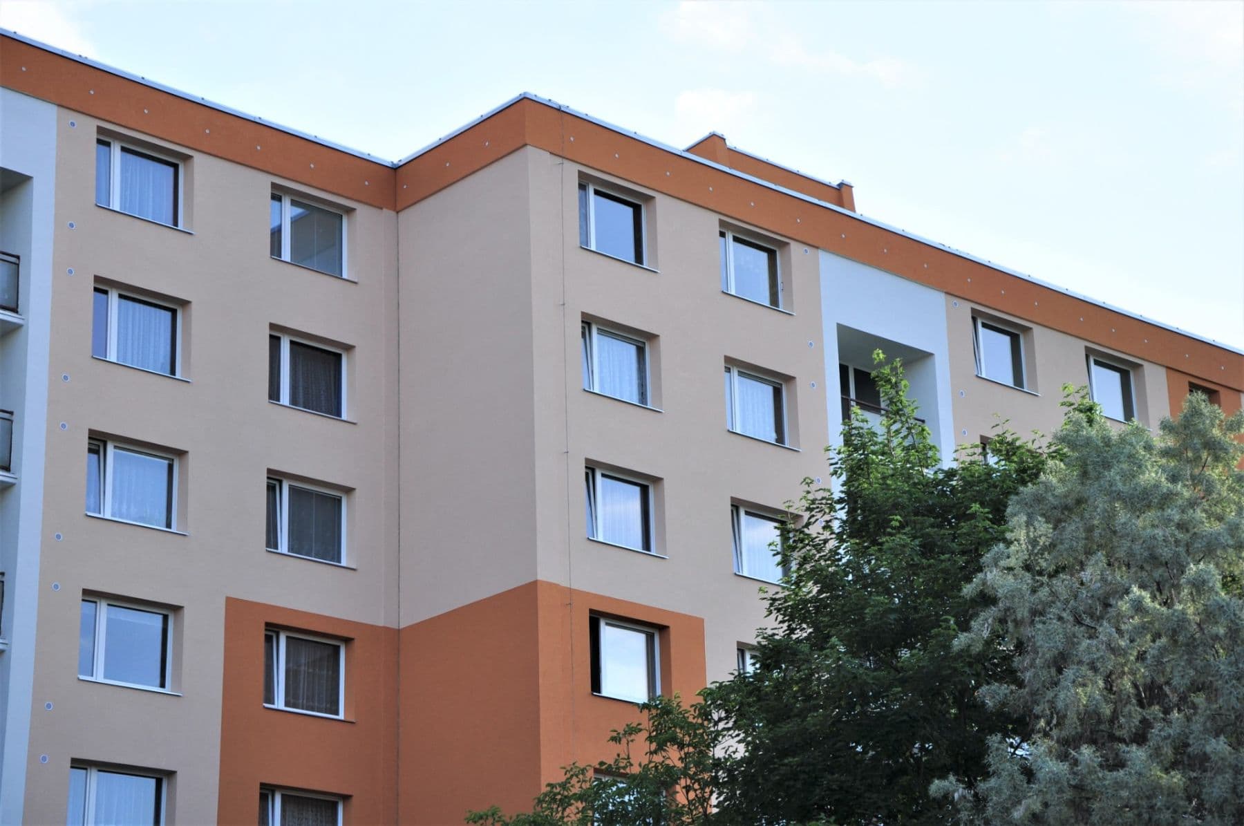 Prenájom bytu 2-izbový 57 m², kpt. Jaroše, Olomouc, Olomoucký kraj Prenájom bytu 2-izbový 57 m², kpt. Jaroše, Olomouc, Olomoucký kraj