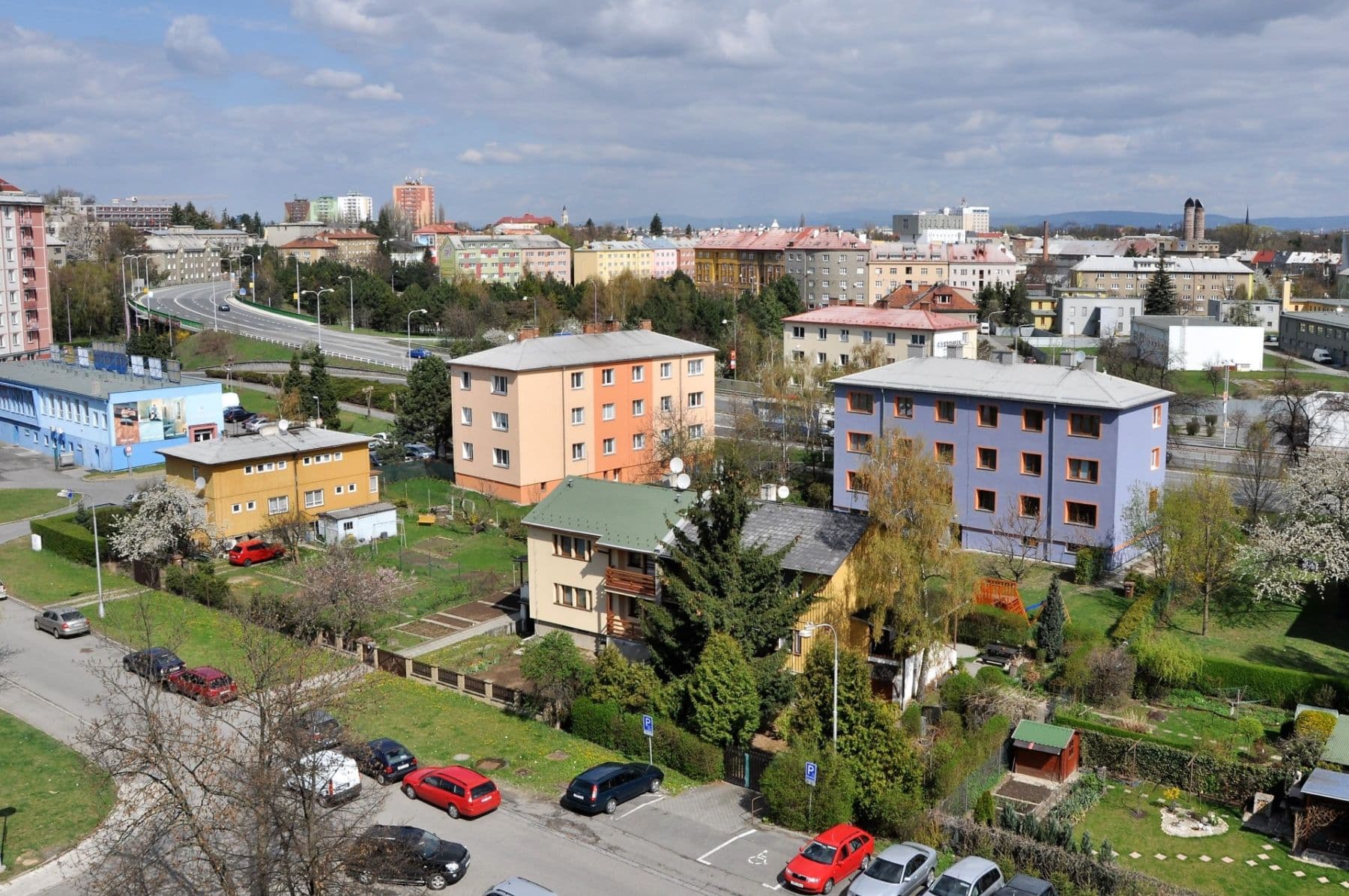 Prenájom bytu 2-izbový 57 m², kpt. Jaroše, Olomouc, Olomoucký kraj Prenájom bytu 2-izbový 57 m², kpt. Jaroše, Olomouc, Olomoucký kraj