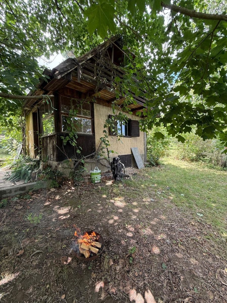 Predaj pozemku 304 m², Černolice, Středočeský kraj Predaj pozemku 304 m², Černolice, Středočeský kraj
