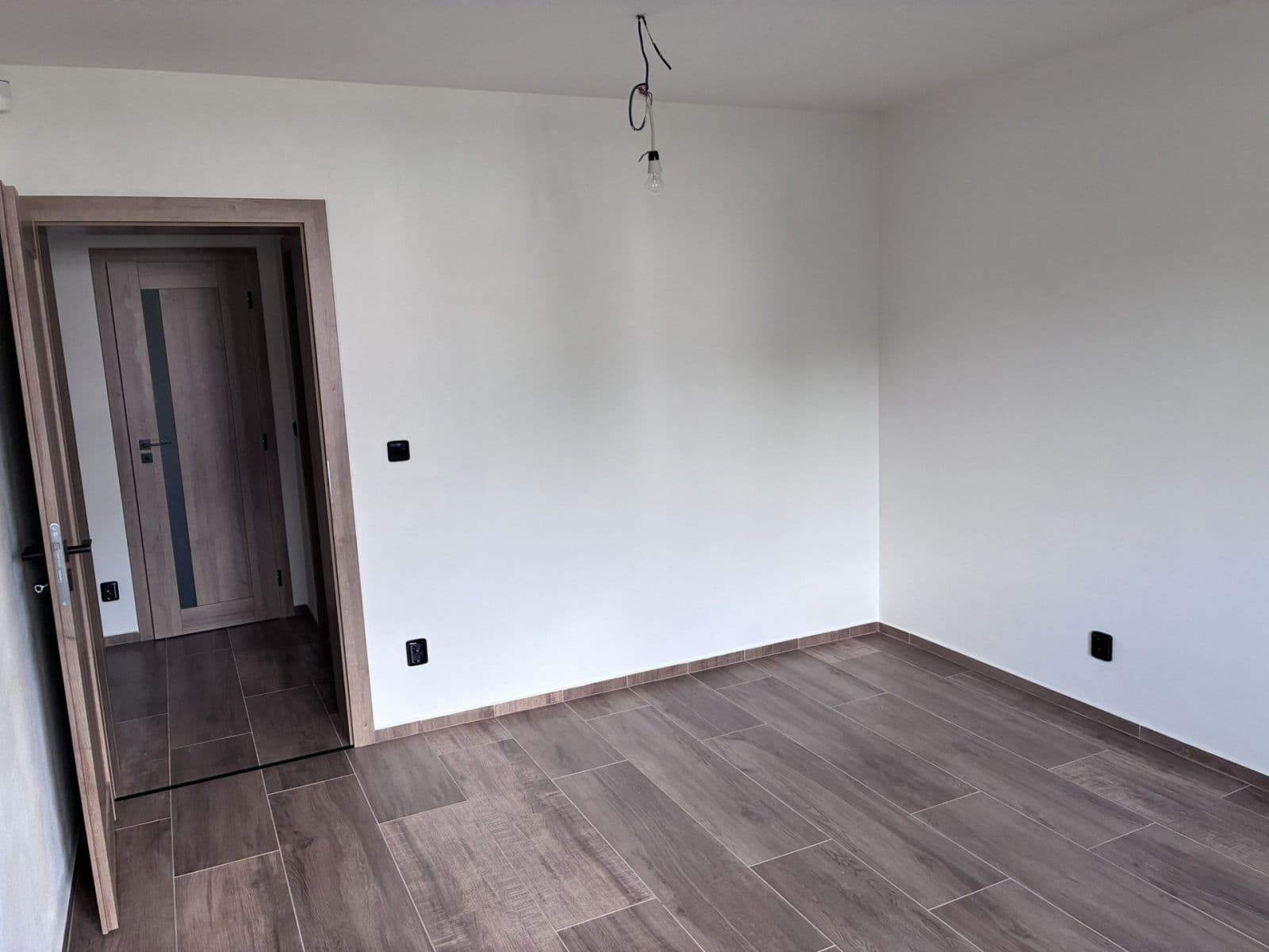 Prenájom bytu 3-izbový 79 m², Jabloňová, Orlová, Moravskoslezský kraj Prenájom bytu 3-izbový 79 m², Jabloňová, Orlová, Moravskoslezský kraj