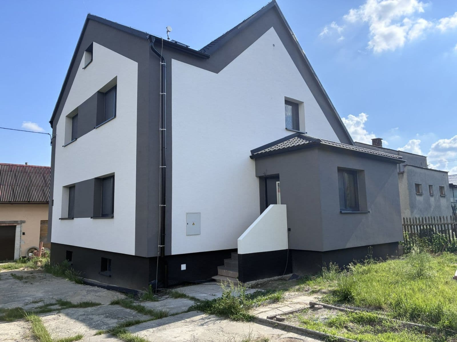 Prenájom bytu 3-izbový 79 m², Jabloňová, Orlová, Moravskoslezský kraj Prenájom bytu 3-izbový 79 m², Jabloňová, Orlová, Moravskoslezský kraj