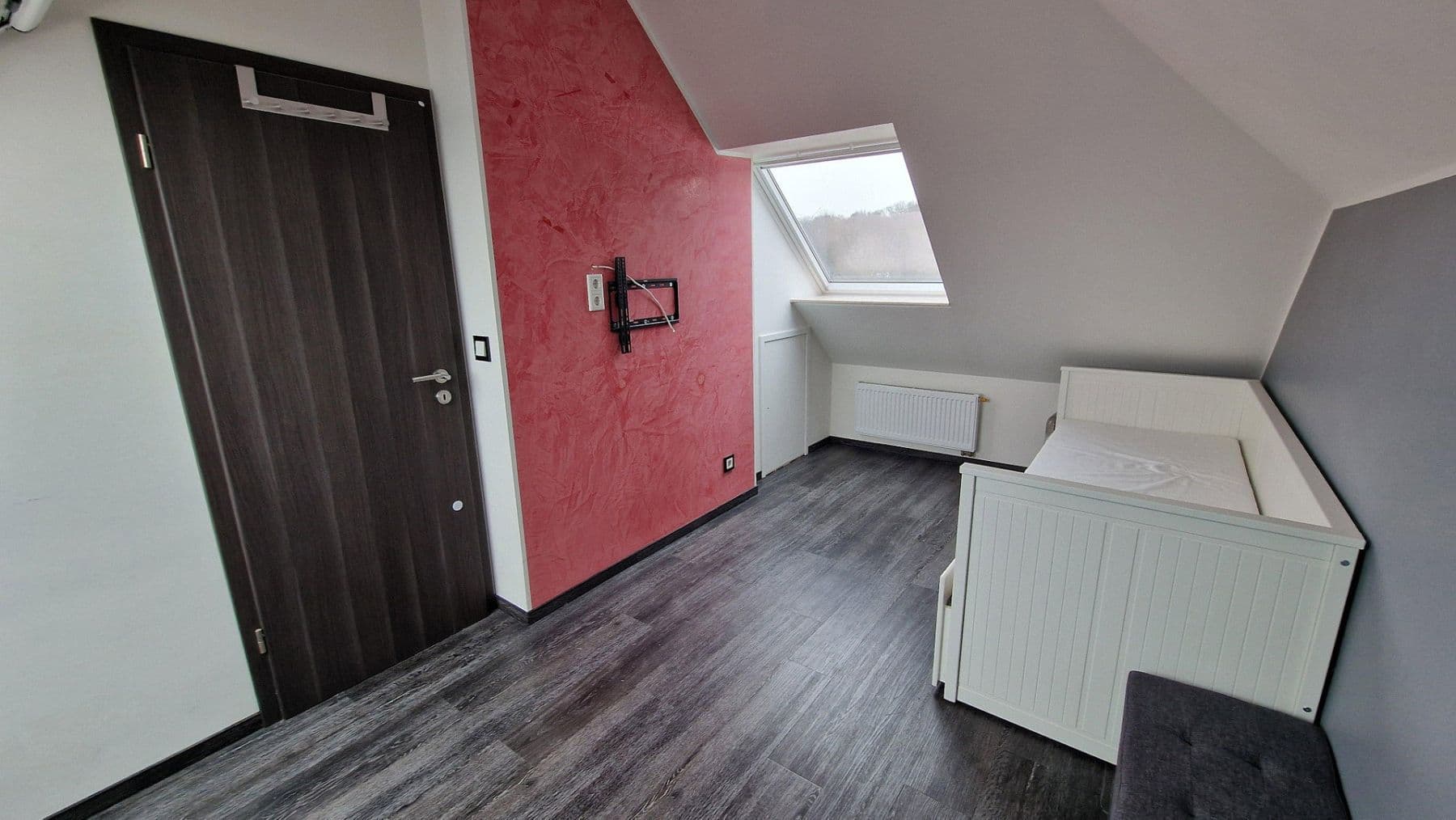 Prenájom bytu 3-izbový 96 m², Hünxe, Severné Porýnie - Westfálsko Prenájom bytu 3-izbový 96 m², Hünxe, Severné Porýnie - Westfálsko