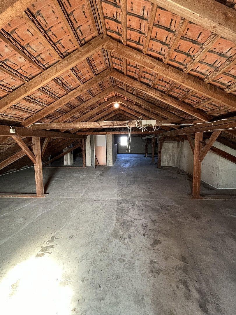 Predaj domu 186 m², pozemek 1.900 m², Eichendorf, Bavorsko Predaj domu 186 m², pozemek 1.900 m², Eichendorf, Bavorsko