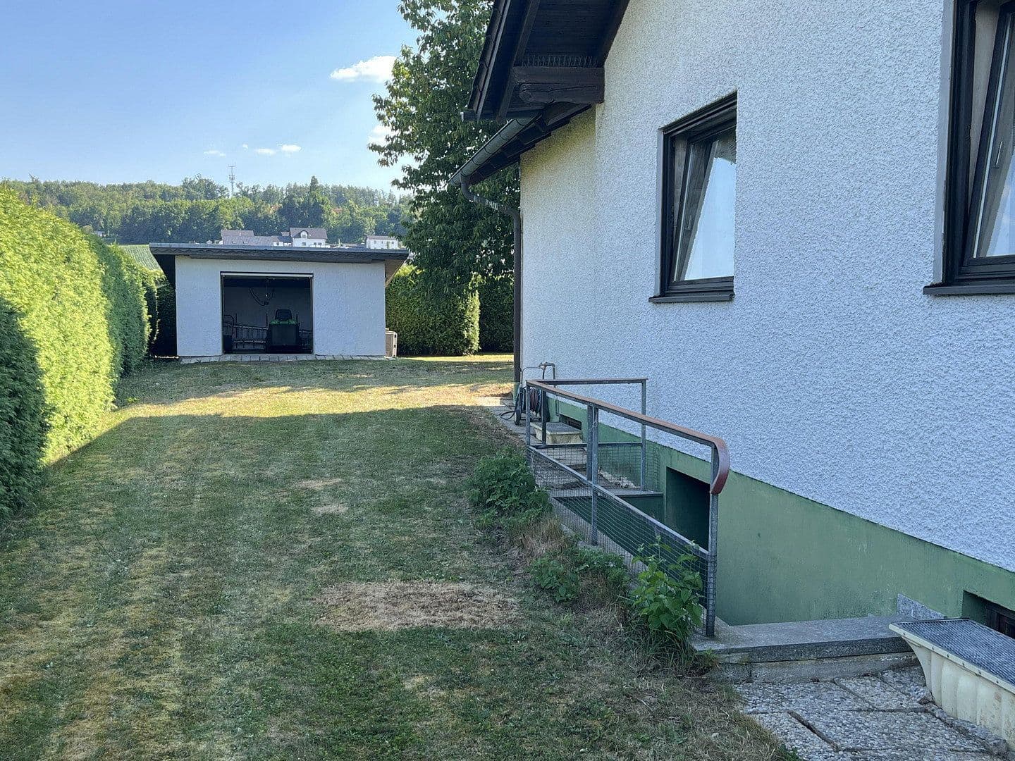 Predaj domu 186 m², pozemek 1.900 m², Eichendorf, Bavorsko Predaj domu 186 m², pozemek 1.900 m², Eichendorf, Bavorsko