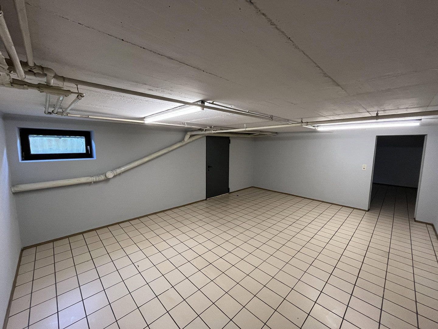 Predaj domu 186 m², pozemek 1.900 m², Eichendorf, Bavorsko Predaj domu 186 m², pozemek 1.900 m², Eichendorf, Bavorsko