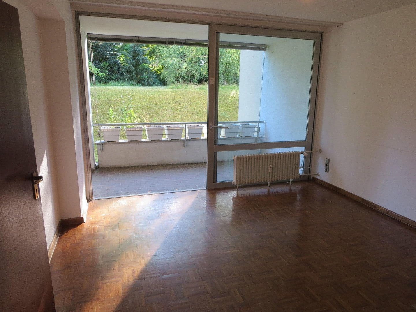 Predaj bytu 3-izbový 90 m², Berlin, Berlín Predaj bytu 3-izbový 90 m², Berlin, Berlín