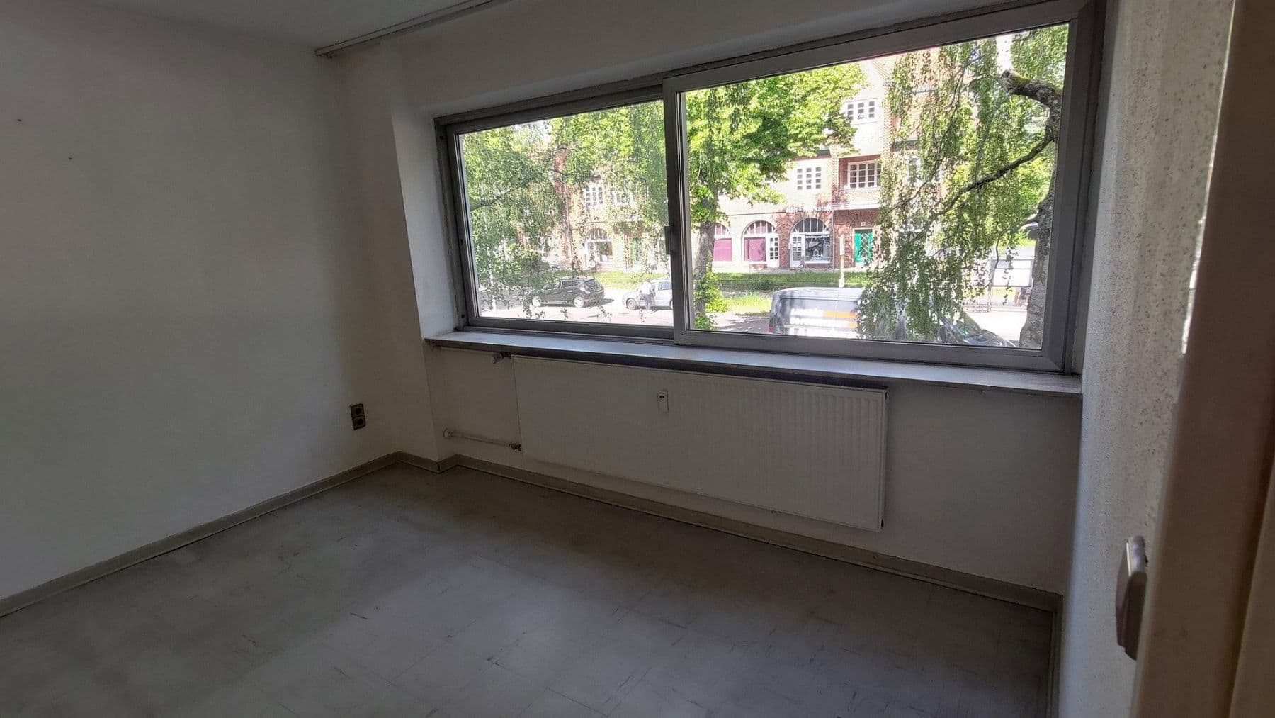 Predaj bytu 3-izbový 90 m², Berlin, Berlín Predaj bytu 3-izbový 90 m², Berlin, Berlín