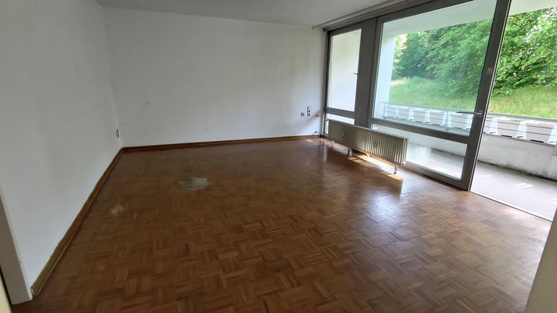 Predaj bytu 3-izbový 90 m², Berlin, Berlín Predaj bytu 3-izbový 90 m², Berlin, Berlín