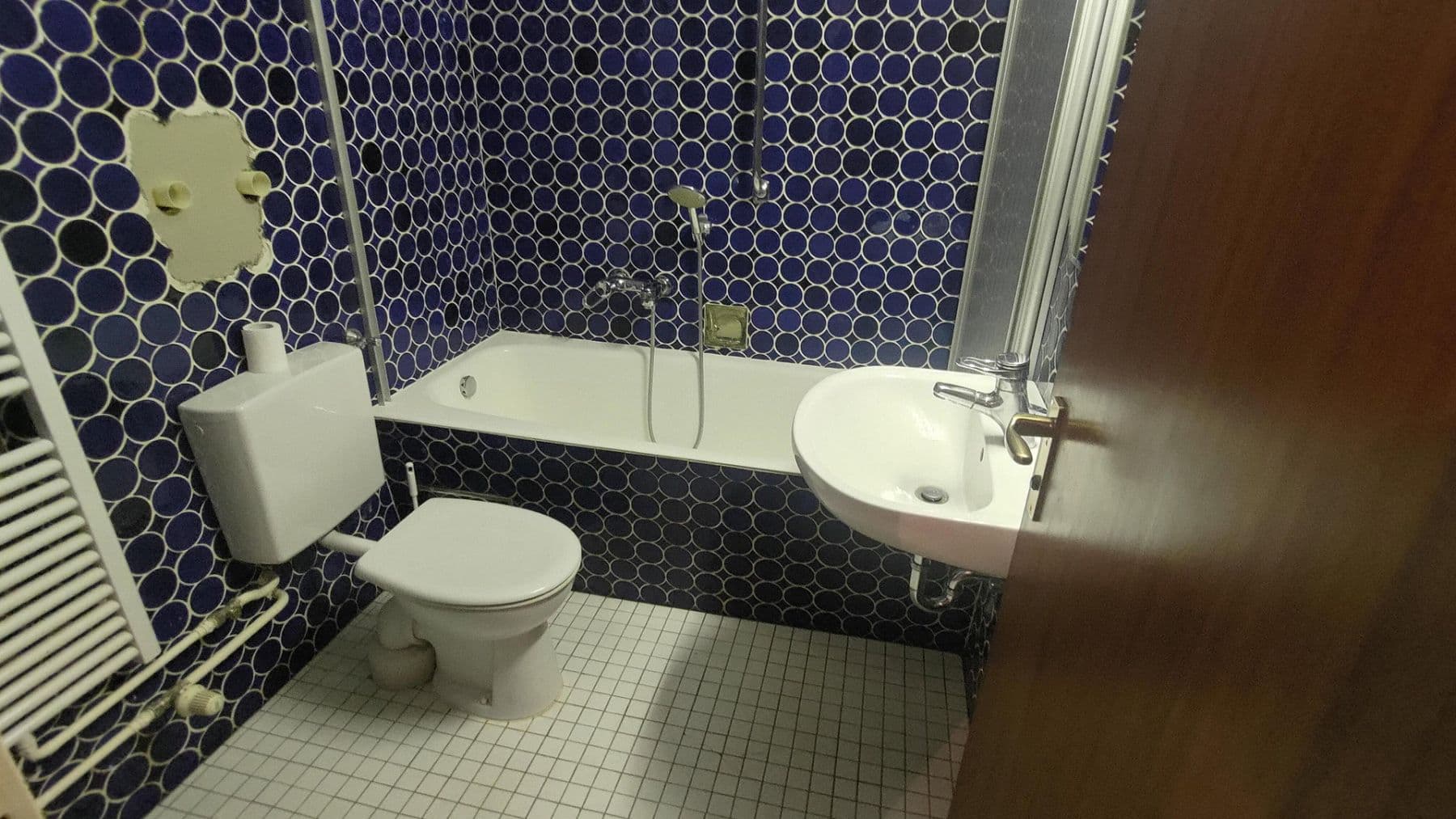 Predaj bytu 3-izbový 90 m², Berlin, Berlín Predaj bytu 3-izbový 90 m², Berlin, Berlín