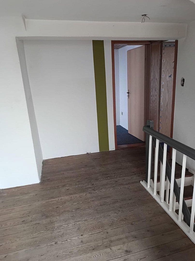 Predaj domu 95 m², pozemek 240 m², Thersienstraße 6, Hagenbach, Porýnie-Falcko Predaj domu 95 m², pozemek 240 m², Thersienstraße 6, Hagenbach, Porýnie-Falcko