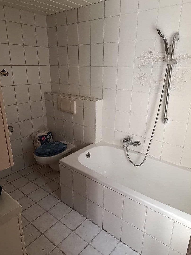 Predaj domu 95 m², pozemek 240 m², Thersienstraße 6, Hagenbach, Porýnie-Falcko Predaj domu 95 m², pozemek 240 m², Thersienstraße 6, Hagenbach, Porýnie-Falcko