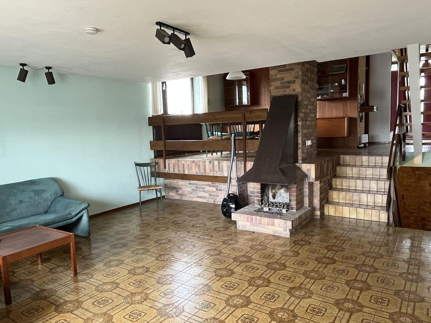 Predaj domu 152 m², pozemek 333 m², Leutenbach, Bádensko-Wurttembersko Predaj domu 152 m², pozemek 333 m², Leutenbach, Bádensko-Wurttembersko