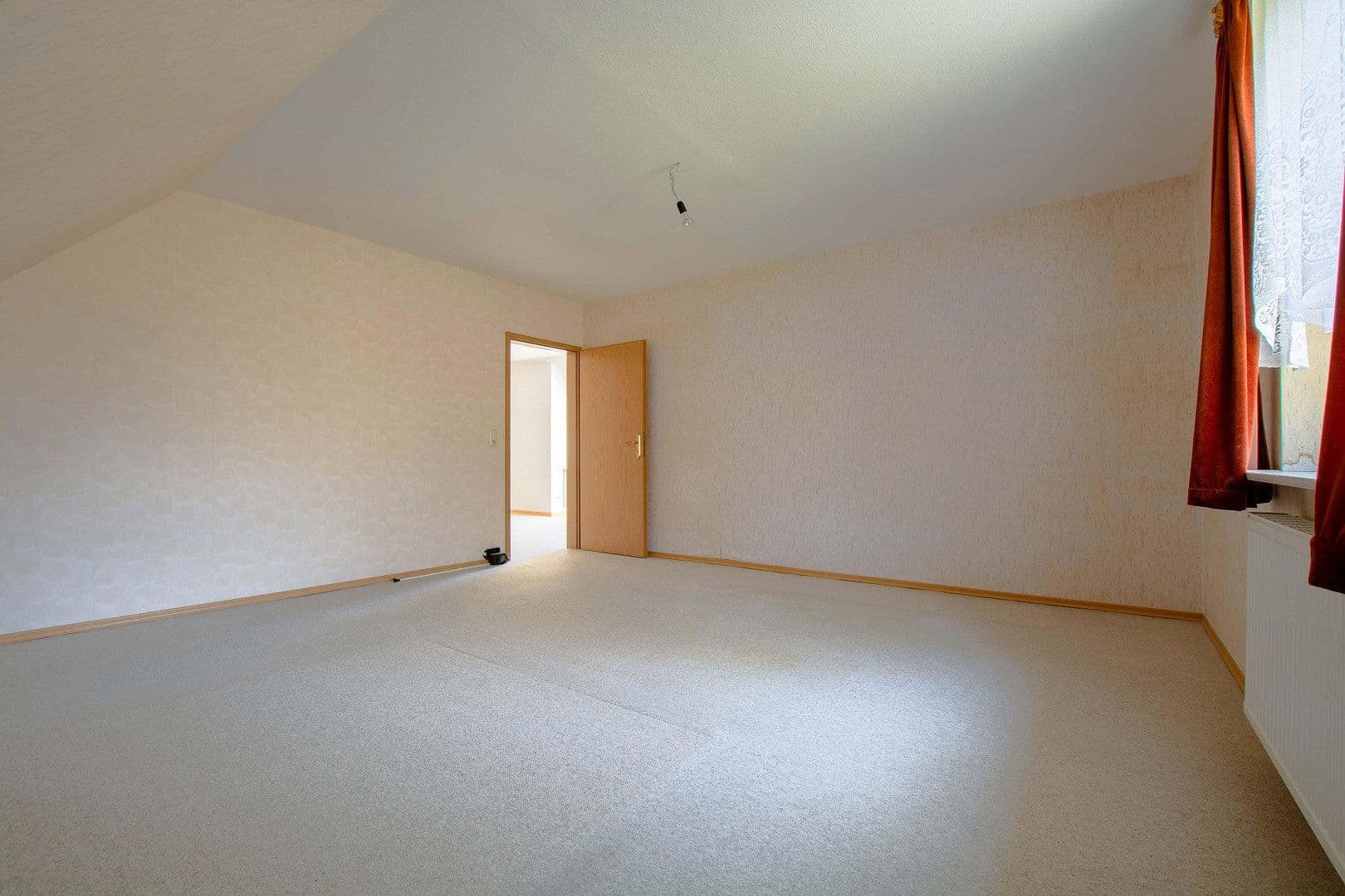 Predaj domu 187 m², pozemek 602 m², Am Köhlerberg 20, Sassnitz, Meklenbursko-Predpomoransko Predaj domu 187 m², pozemek 602 m², Am Köhlerberg 20, Sassnitz, Meklenbursko-Predpomoransko