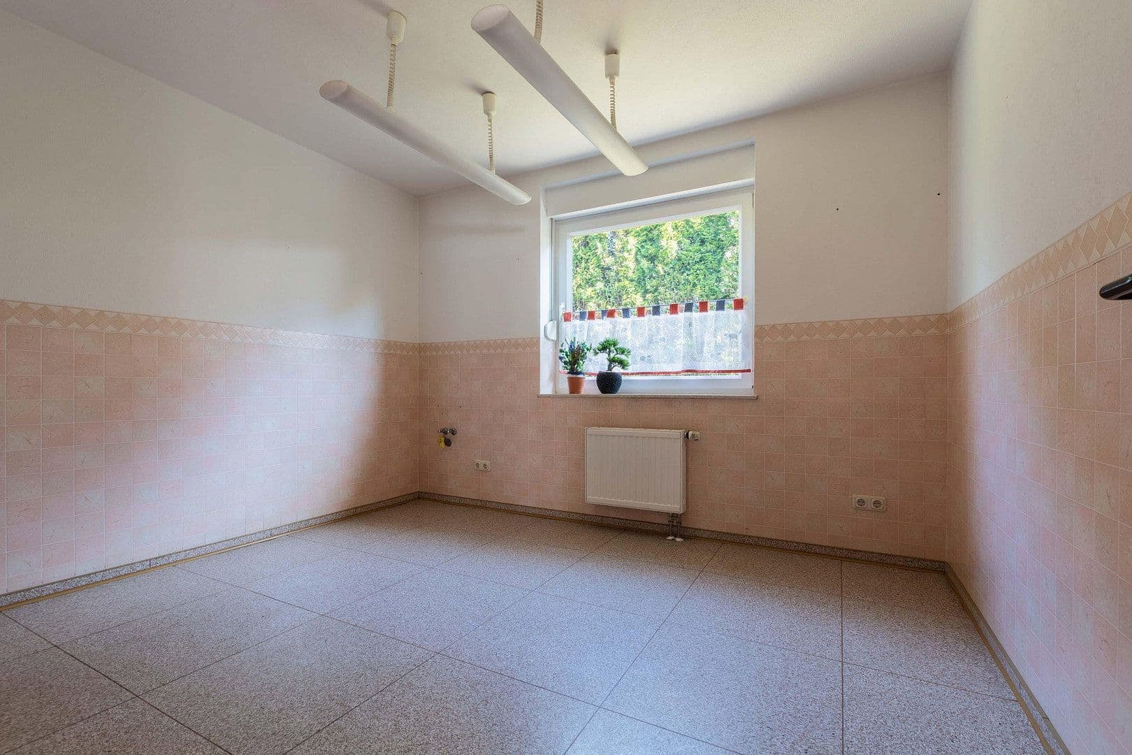 Predaj domu 187 m², pozemek 602 m², Am Köhlerberg 20, Sassnitz, Meklenbursko-Predpomoransko Predaj domu 187 m², pozemek 602 m², Am Köhlerberg 20, Sassnitz, Meklenbursko-Predpomoransko