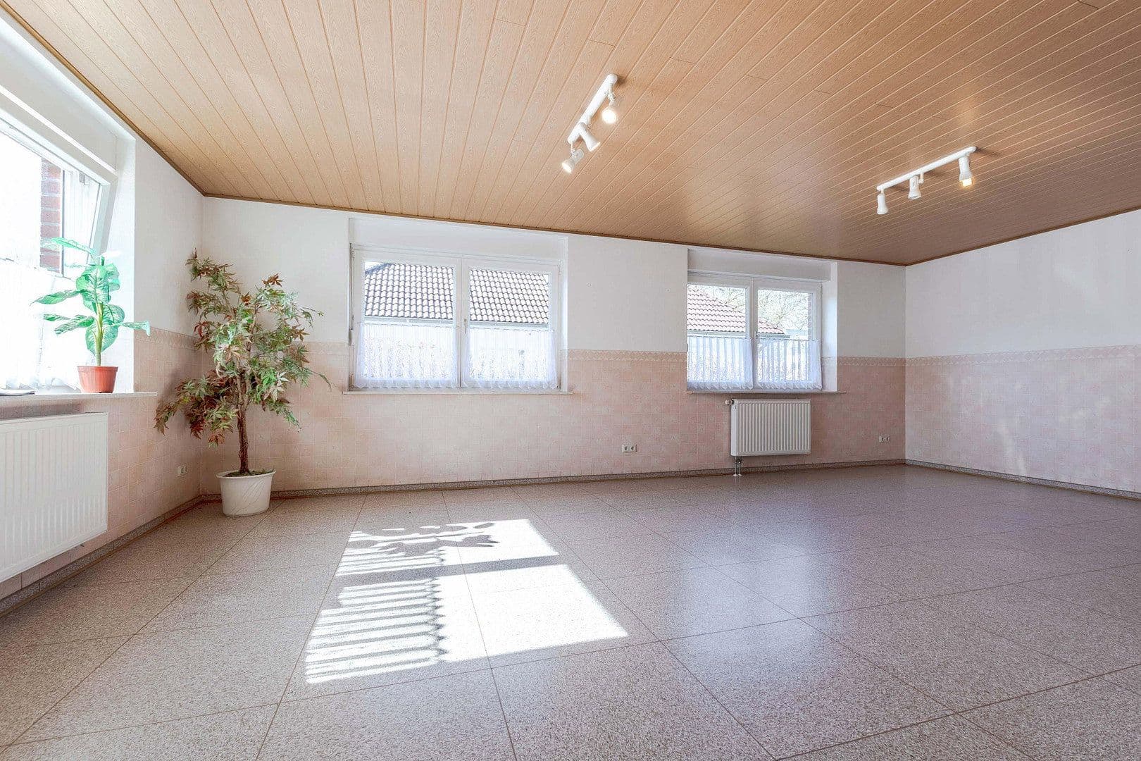 Predaj domu 187 m², pozemek 602 m², Am Köhlerberg 20, Sassnitz, Meklenbursko-Predpomoransko Predaj domu 187 m², pozemek 602 m², Am Köhlerberg 20, Sassnitz, Meklenbursko-Predpomoransko