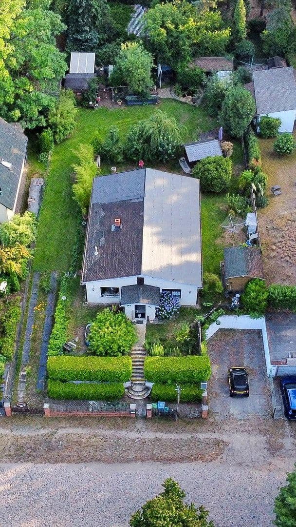 Predaj domu 98 m², pozemok 1.130 m², Königs Wusterhausen, Brandenbursko Predaj domu 98 m², pozemok 1.130 m², Königs Wusterhausen, Brandenbursko