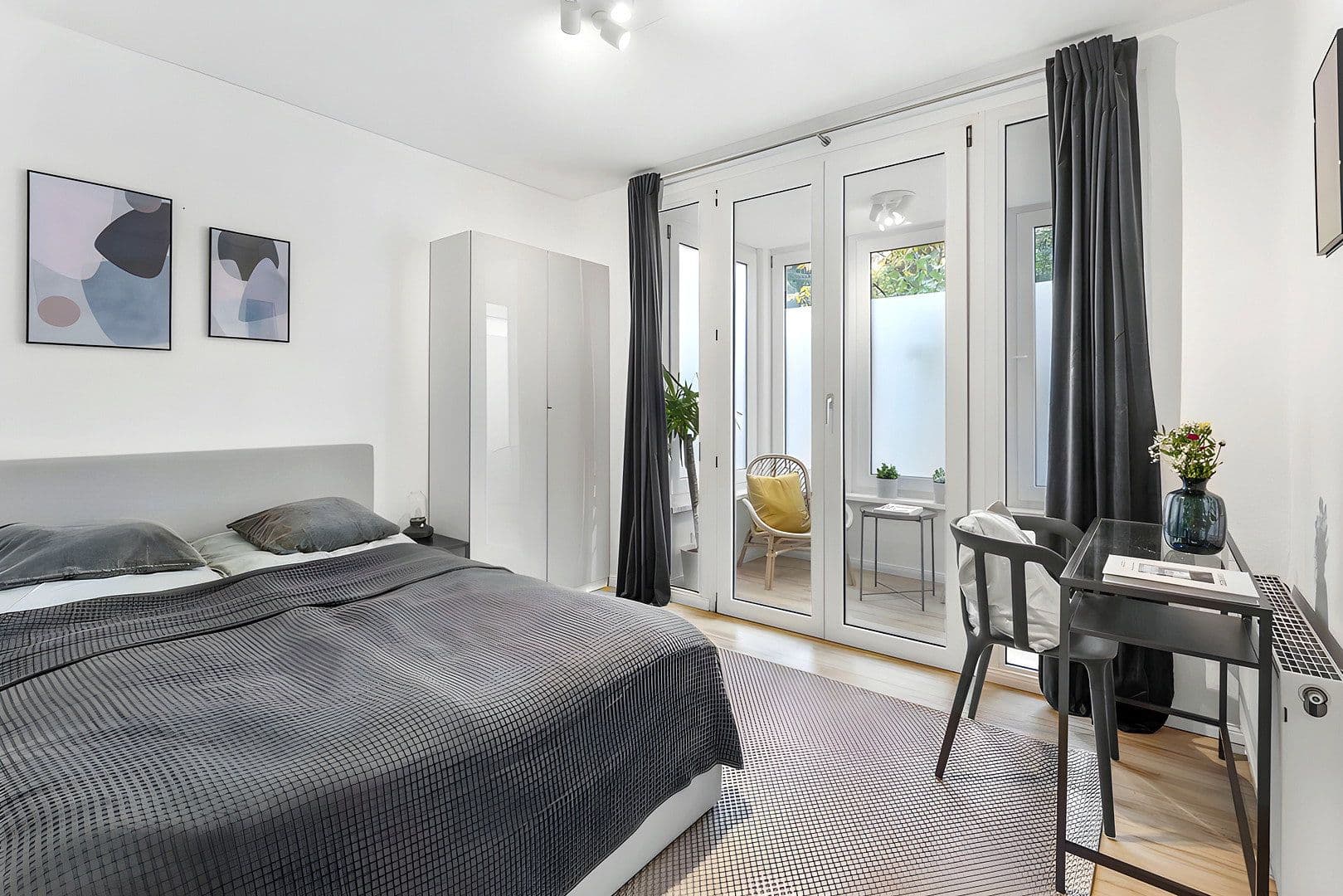 Prenájom bytu 2-izbový 50 m², Hechelstraße 14, Berlin, Berlín Prenájom bytu 2-izbový 50 m², Hechelstraße 14, Berlin, Berlín