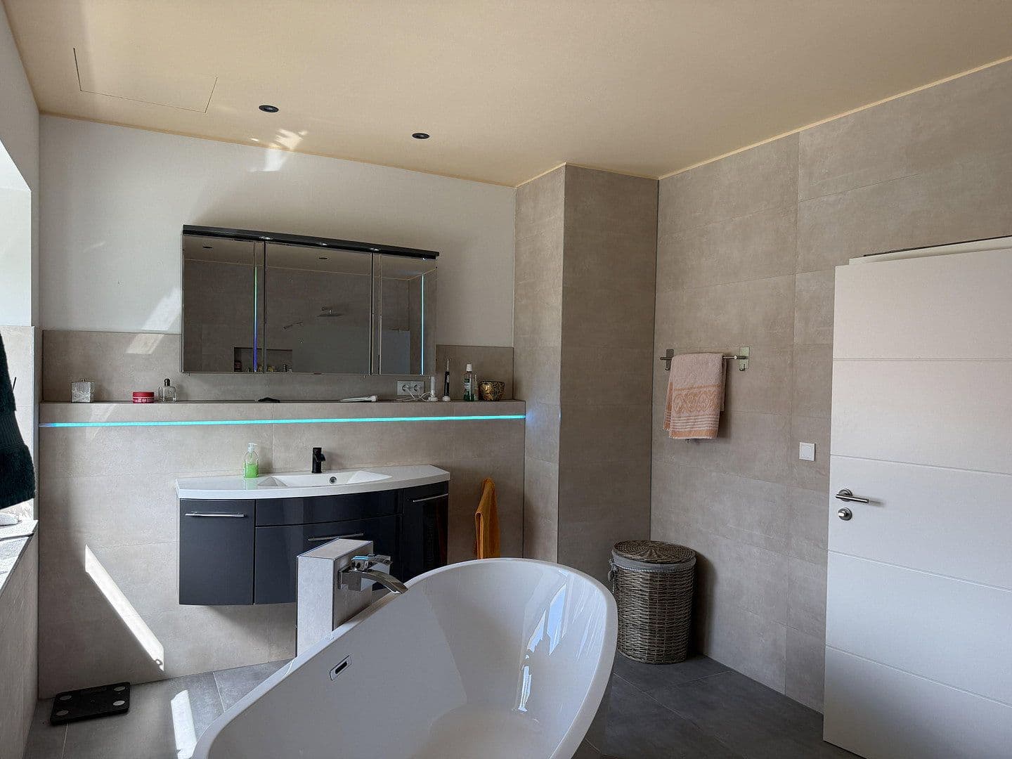 Predaj bytu 5-izbový 166 m², Königheim, Bádensko-Wurttembersko Predaj bytu 5-izbový 166 m², Königheim, Bádensko-Wurttembersko