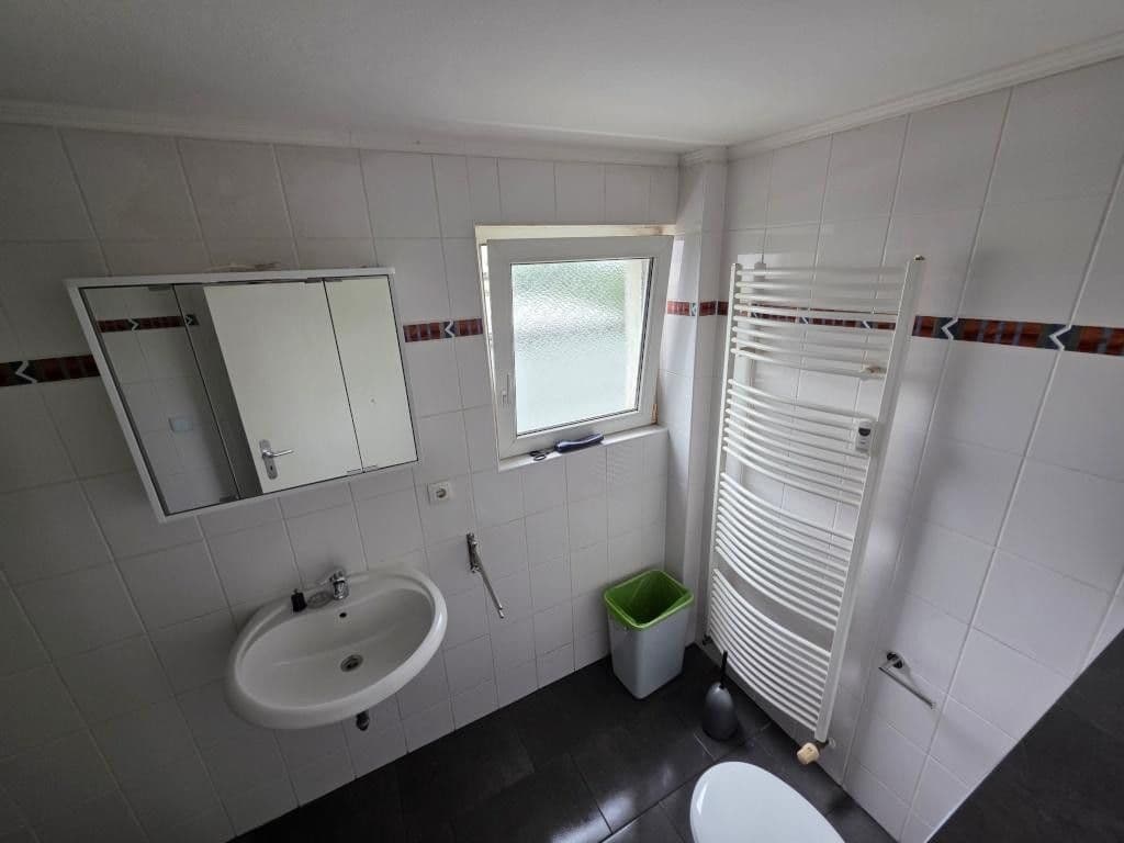 Prenájom bytu 2-izbový 31 m², Auguststr. 13, Bonn, Severné Porýnie - Westfálsko Prenájom bytu 2-izbový 31 m², Auguststr. 13, Bonn, Severné Porýnie - Westfálsko