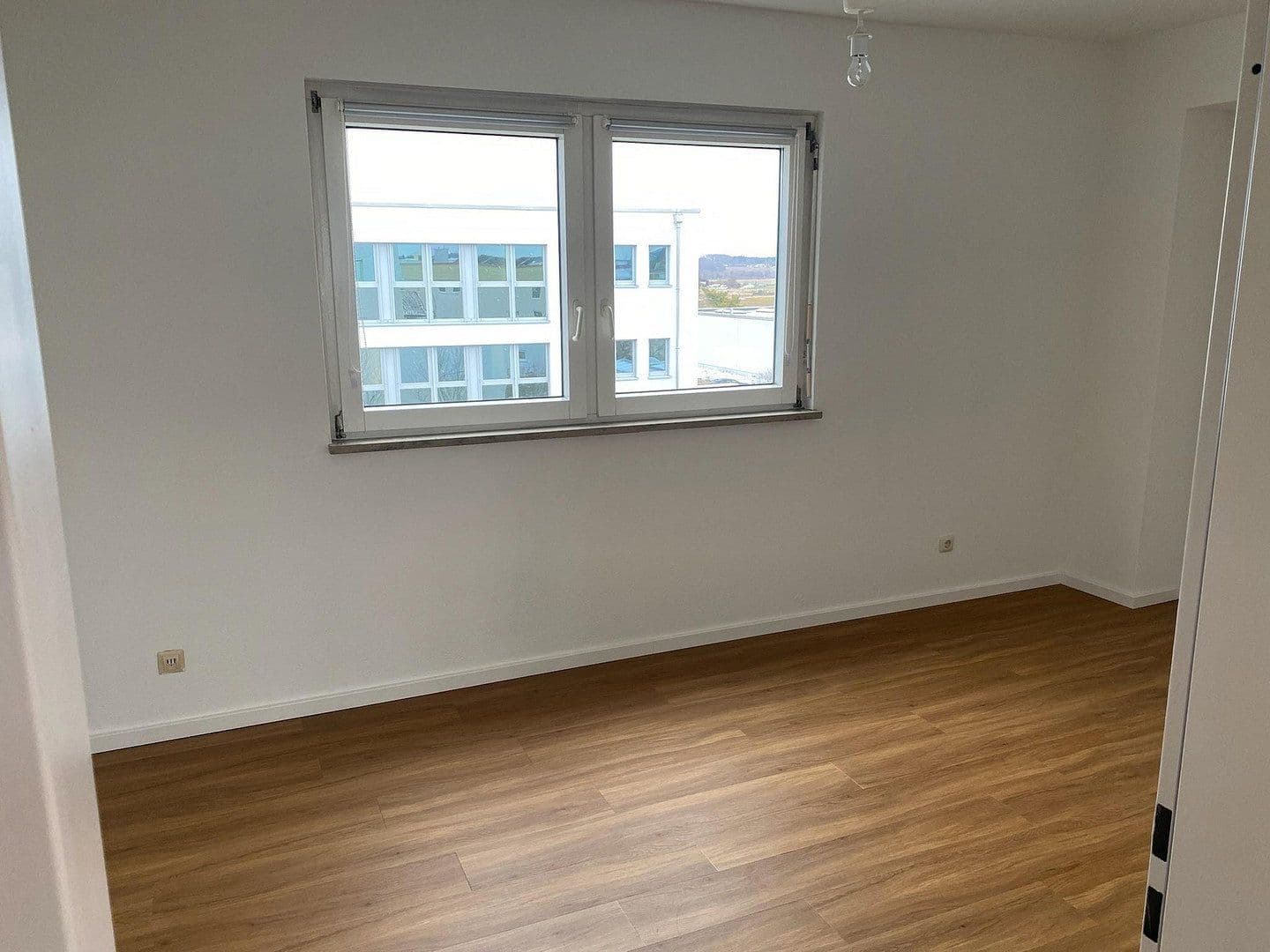 Prenájom bytu 4-izbový 123 m², Talhofstrasse 30, Gilching, Bavorsko Prenájom bytu 4-izbový 123 m², Talhofstrasse 30, Gilching, Bavorsko