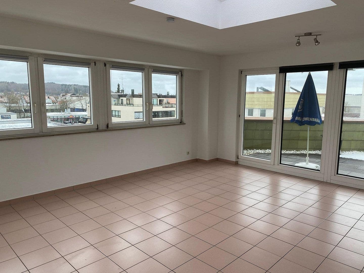 Prenájom bytu 4-izbový 123 m², Talhofstrasse 30, Gilching, Bavorsko Prenájom bytu 4-izbový 123 m², Talhofstrasse 30, Gilching, Bavorsko