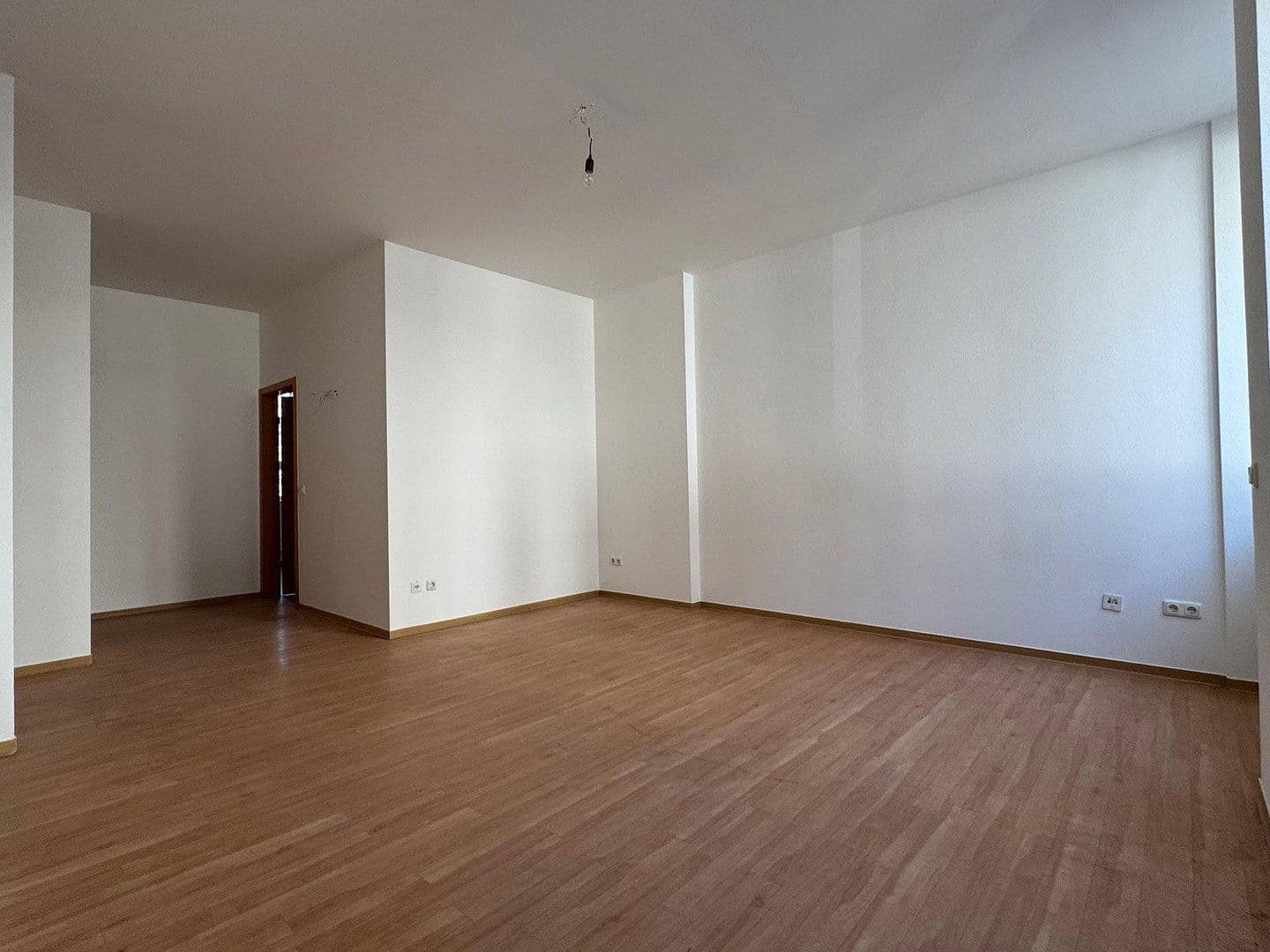 Prenájom bytu 2-izbový 63 m², Hanielstraße 31, Essen, Severné Porýnie - Westfálsko Prenájom bytu 2-izbový 63 m², Hanielstraße 31, Essen, Severné Porýnie - Westfálsko