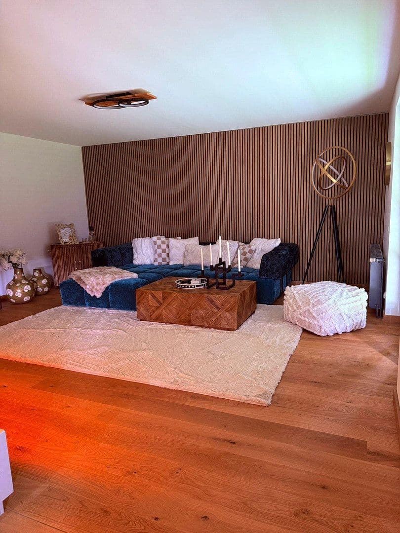 Predaj domu 260 m², pozemek 5.000 m², Visbek, Dolné Sasko Predaj domu 260 m², pozemek 5.000 m², Visbek, Dolné Sasko