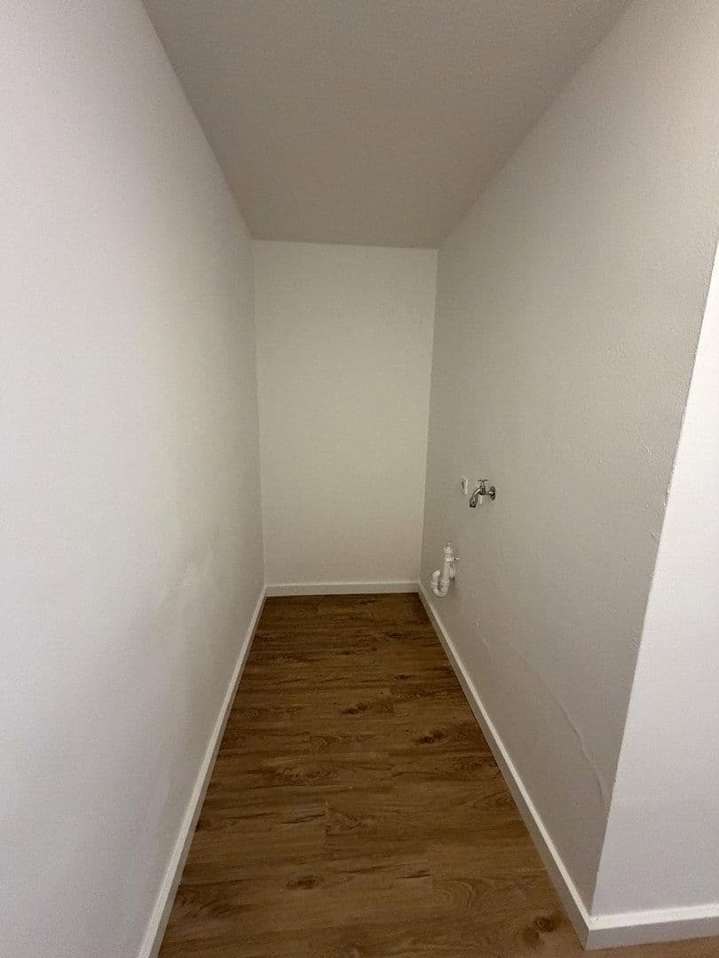 Prenájom bytu 1-izbový 39 m², Wilhelmshaven, Dolné Sasko Prenájom bytu 1-izbový 39 m², Wilhelmshaven, Dolné Sasko