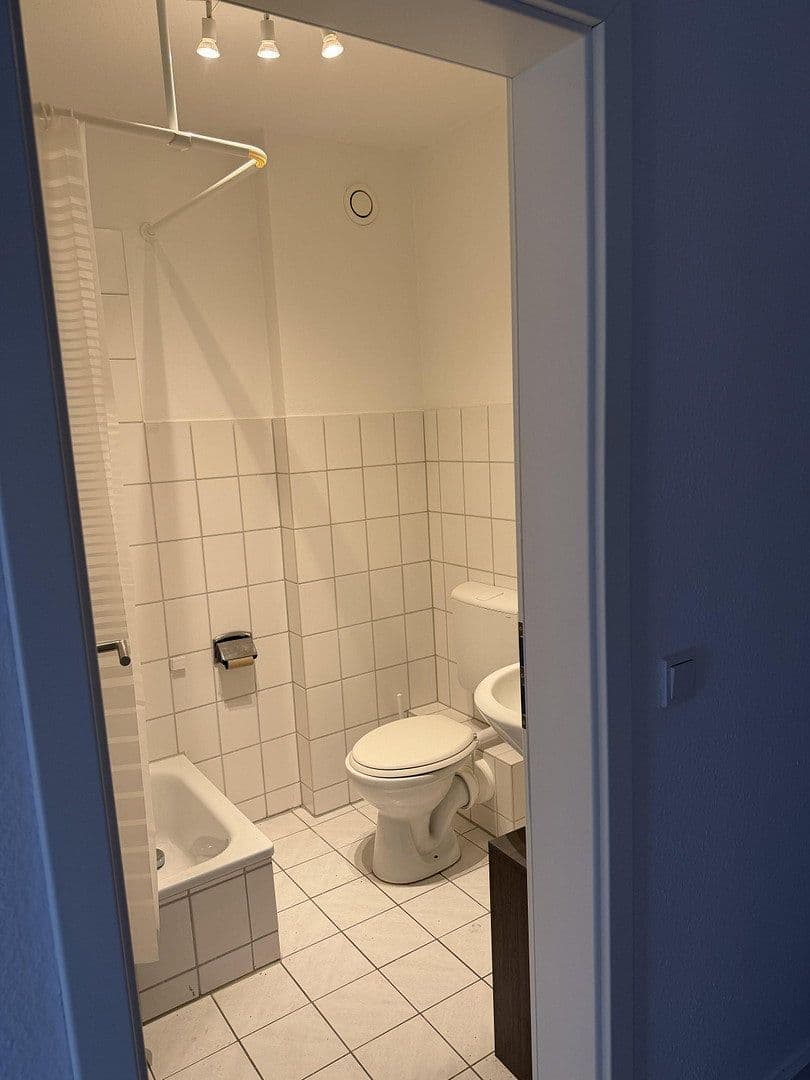 Prenájom bytu 1-izbový 39 m², Wilhelmshaven, Dolné Sasko Prenájom bytu 1-izbový 39 m², Wilhelmshaven, Dolné Sasko