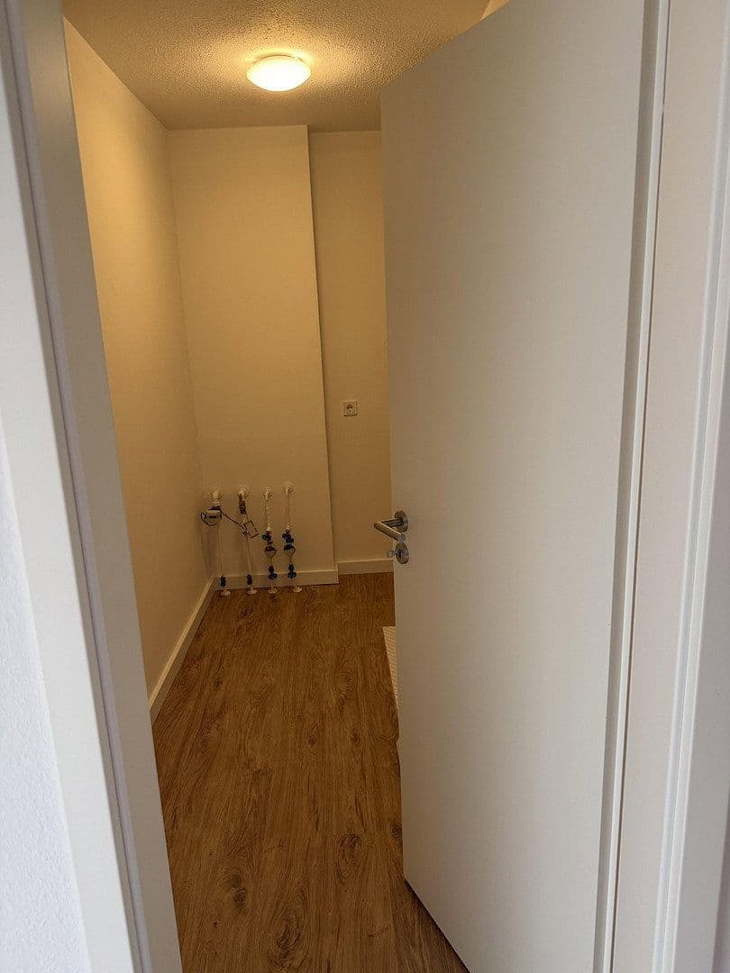 Prenájom bytu 1-izbový 39 m², Wilhelmshaven, Dolné Sasko Prenájom bytu 1-izbový 39 m², Wilhelmshaven, Dolné Sasko