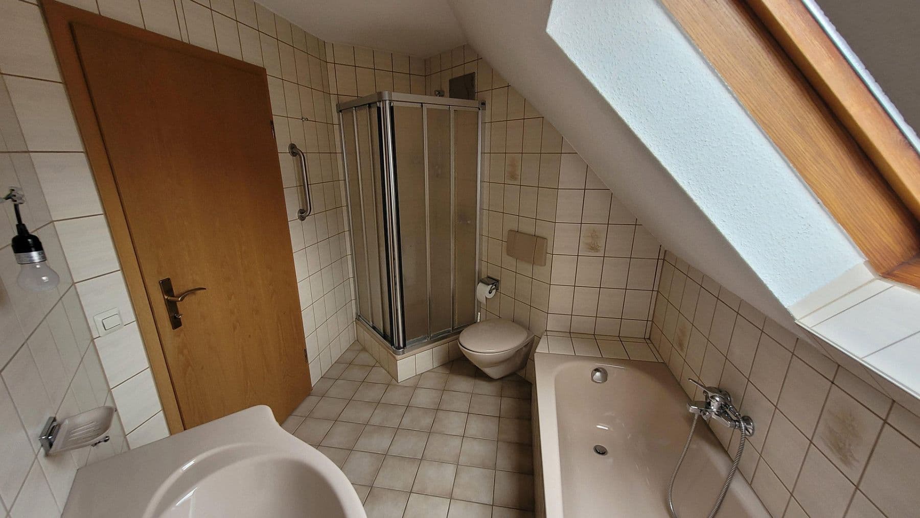 Predaj domu 106 m², pozemek 381 m², Rosenstr. 11/1, Schwieberdingen, Bádensko-Wurttembersko Predaj domu 106 m², pozemek 381 m², Rosenstr. 11/1, Schwieberdingen, Bádensko-Wurttembersko