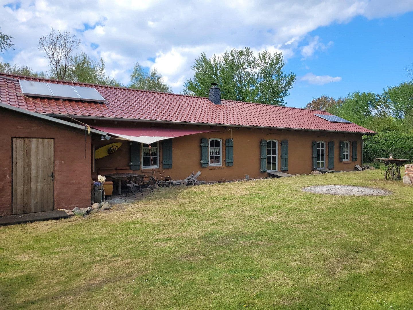 Predaj domu 200 m², pozemek 13.000 m², Dranske, Meklenbursko-Predpomoransko Predaj domu 200 m², pozemek 13.000 m², Dranske, Meklenbursko-Predpomoransko